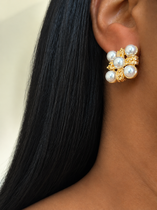 Delia Gold Stud Earrings