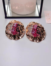 Load image into Gallery viewer, Calier Crystal Earrings
