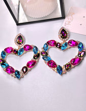 Charger l&#39;image dans la galerie, Julissa Gem Heart Diamante’ Earrings
