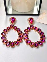 Load image into Gallery viewer, Sunset Blvd Oval Crystal Earrings
