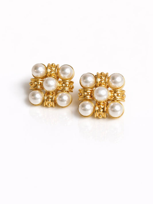 Delia Gold Stud Earrings