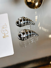 Load image into Gallery viewer, Manhattan 18K Gold Earrings
