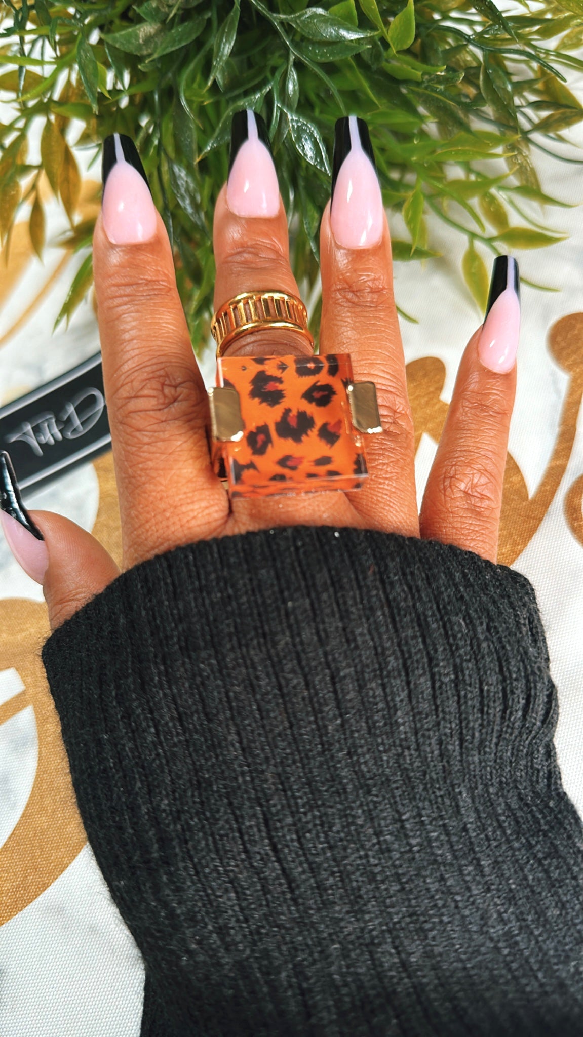 Chelah Jaguar Jag Lux Ring