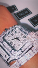 تحميل الفيديو وتشغيله في عارض المعرض، Rich Life Square Icy Watch
